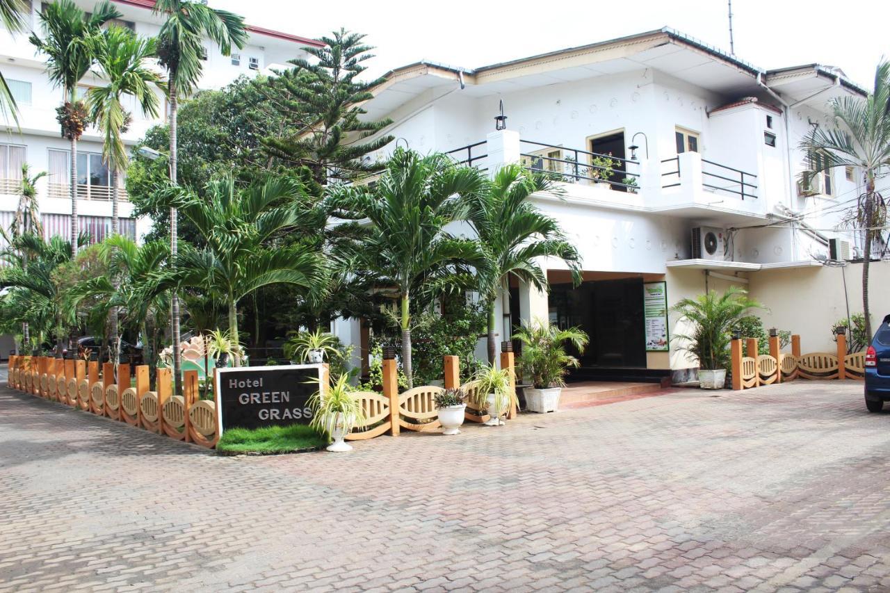 Green Grass Hotel & Restaurant Jaffna Exterior photo